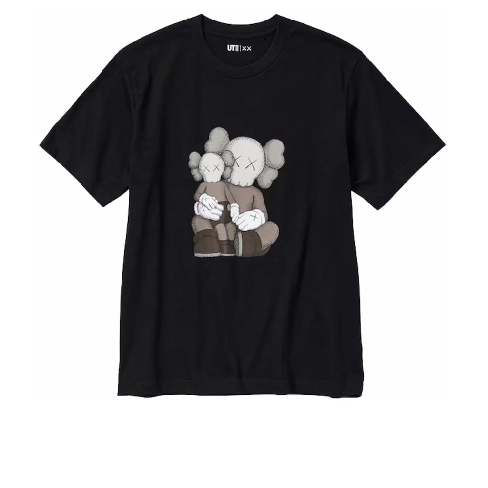 Kaws x Uniqlo Tee